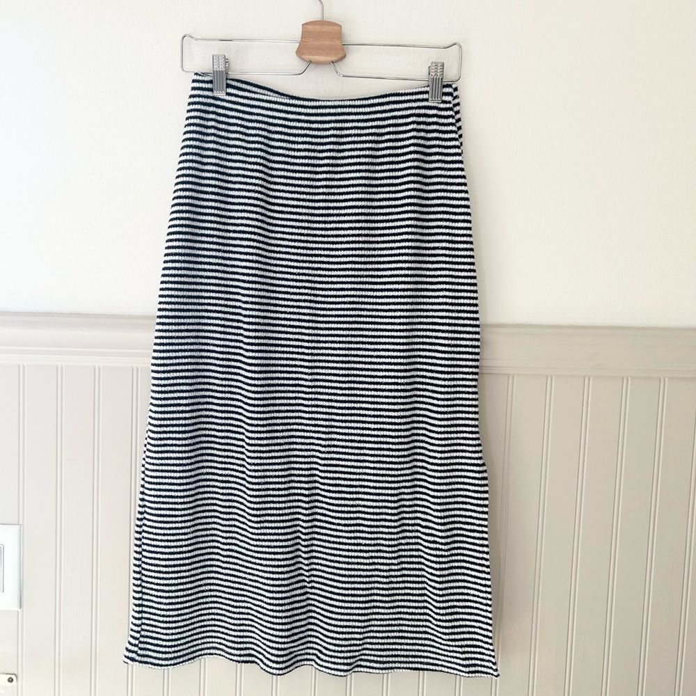 By Together Striped Midi Skirt Navy White Size L Elastic Waist Slit